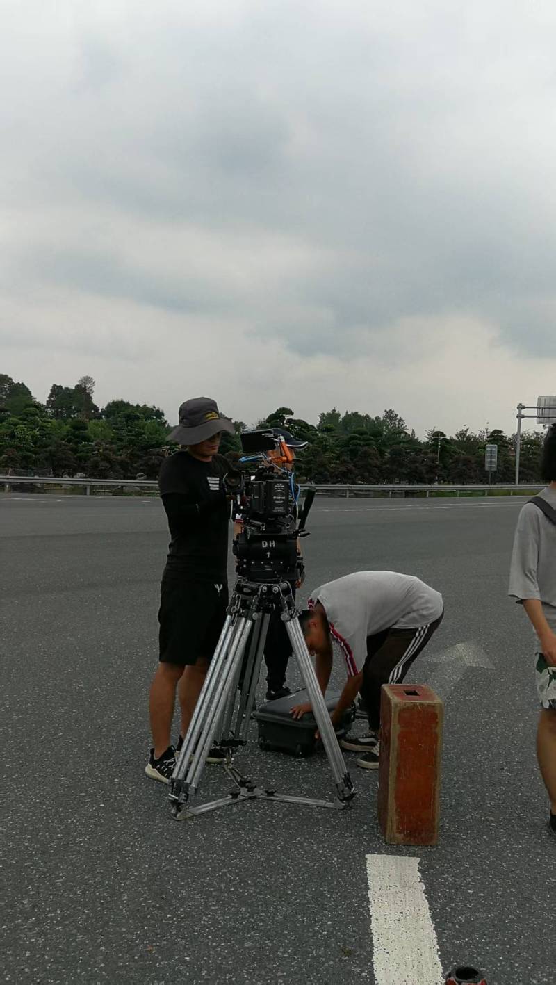 长安区TVC拍摄公司：唤醒集体记忆，构建跨代际沟通桥梁